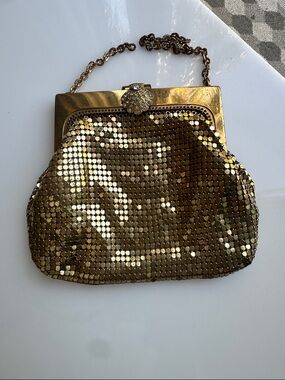 Gold Sequin Mesh Evening Clutch with Chain Strap
